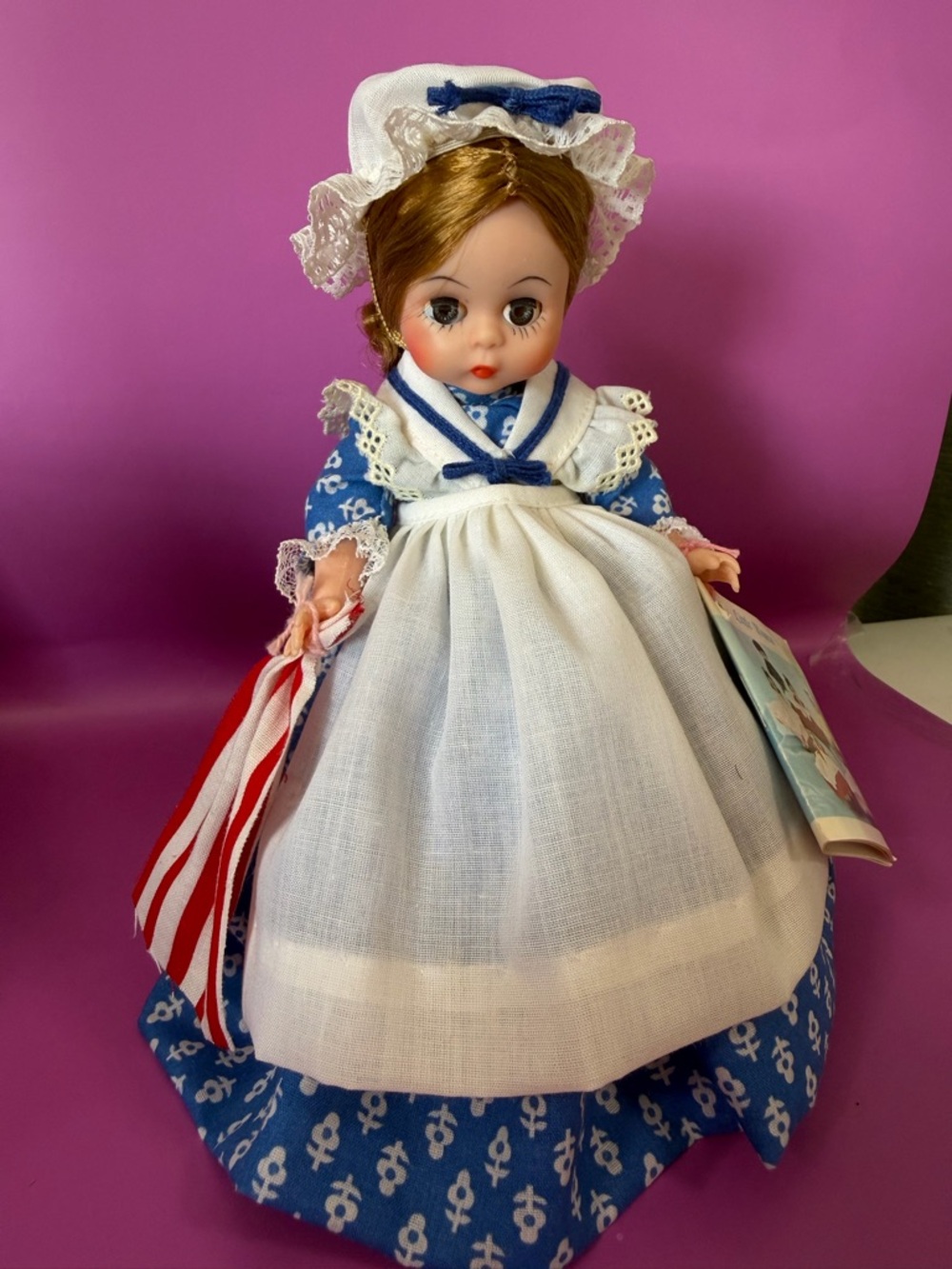 Madame Alexander Doll 8" Betsy Ross 431 with Original box